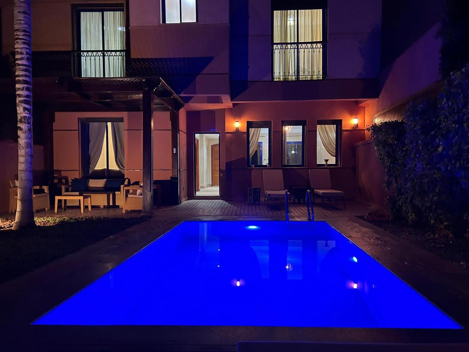 Narjis Villa